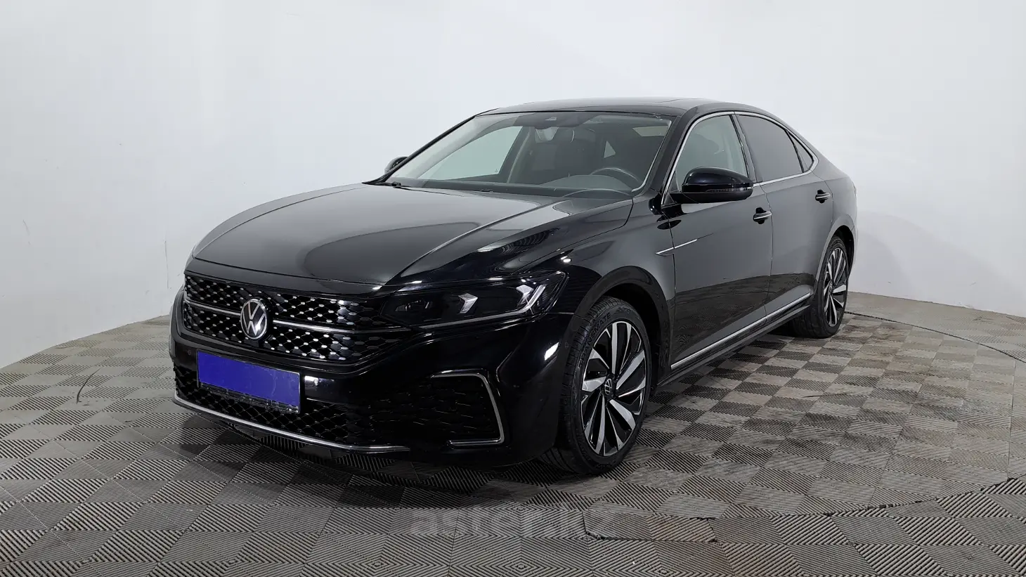 Volkswagen Passat, 2022