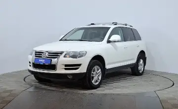 Volkswagen Touareg 2008 года за 5 990 000 тг. в Астана фото 1