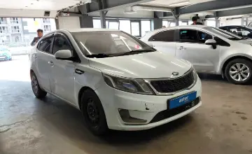 Kia Rio 2013 года за 3 500 000 тг. в Астана фото 2