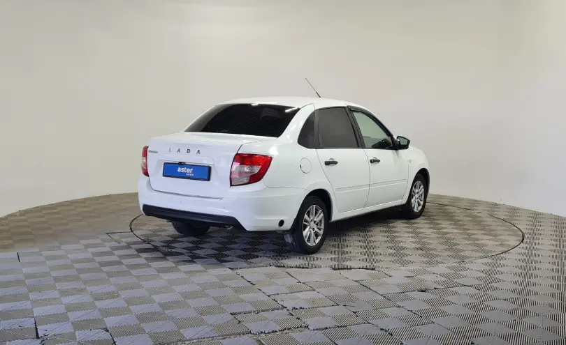 LADA (ВАЗ) Granta 2018 года за 2 360 000 тг. в Алматы фото 5