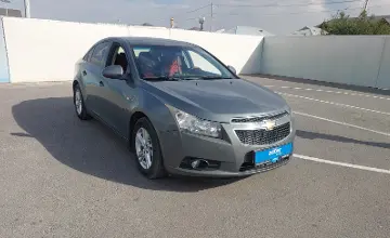 Chevrolet Cruze 2011 года за 3 390 000 тг. в Шымкент фото 2