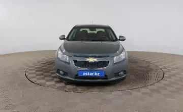 Chevrolet Cruze 2011 года за 3 390 000 тг. в Шымкент фото 2