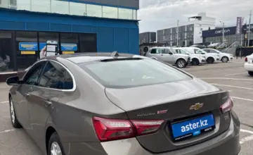 Chevrolet Malibu 2020 года за 10 290 000 тг. в Алматы фото 4