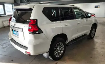 Toyota Land Cruiser Prado 2021 года за 23 990 000 тг. в Астана фото 3