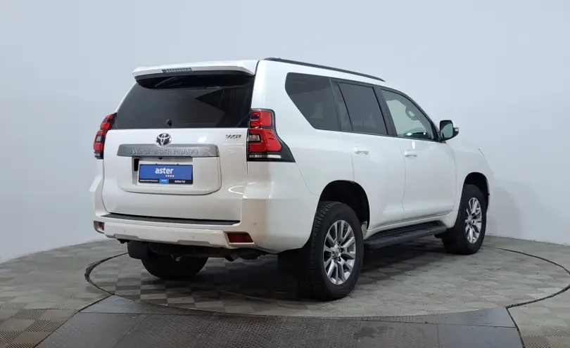 Toyota Land Cruiser Prado 2021 года за 22 790 000 тг. в Астана фото 5