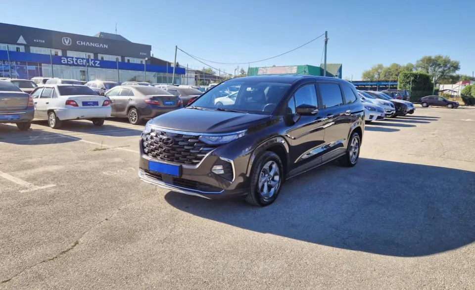 2024 Hyundai Custin