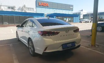 Hyundai Sonata 2019 года за 8 290 000 тг. в Алматы фото 4