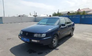 Volkswagen Passat 1994 года за 890 000 тг. в Шымкент фото 1
