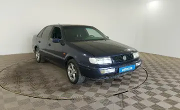 Volkswagen Passat 1994 года за 890 000 тг. в Шымкент фото 2