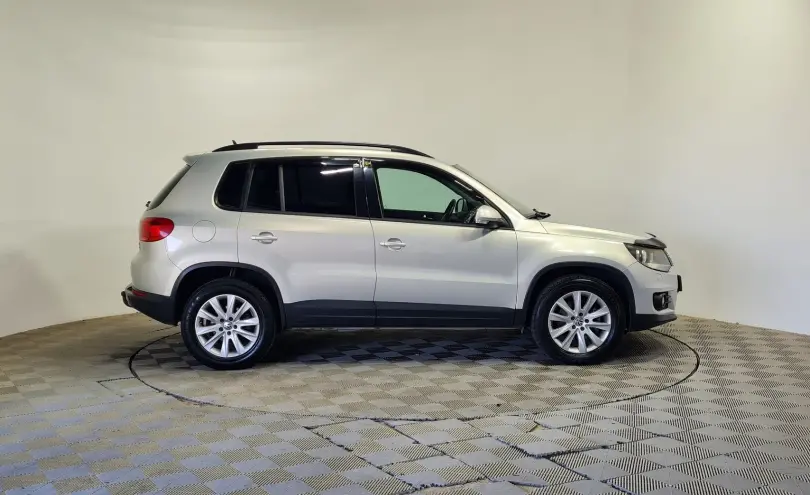 Volkswagen Tiguan 2012 года за 4 240 000 тг. в Алматы фото 4