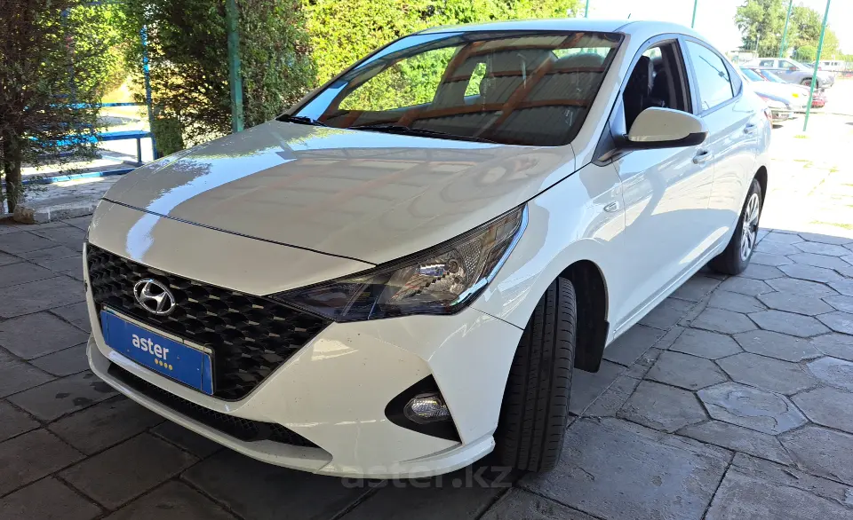 2020 Hyundai Accent