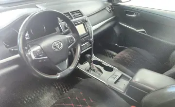 Toyota Camry 2015 года за 8 450 000 тг. в Астана фото 5