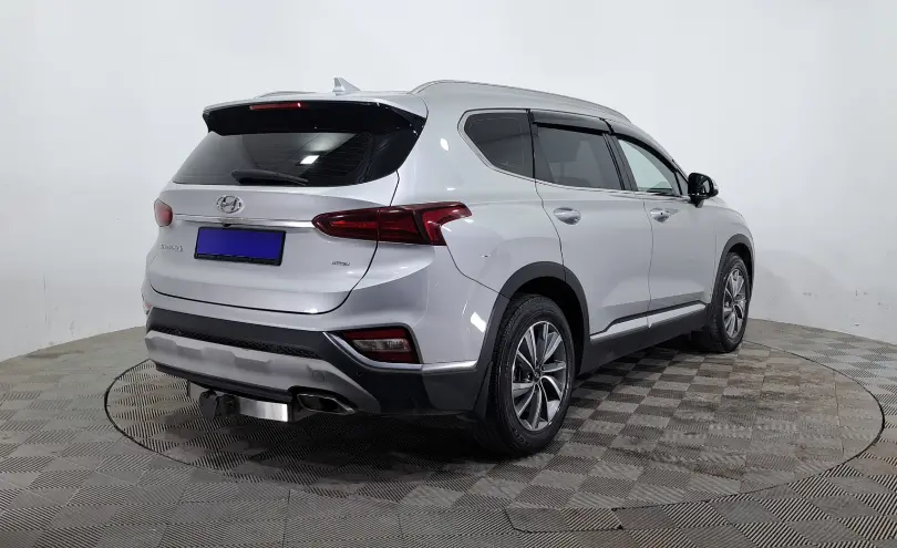 Hyundai Santa Fe 2019 года за 11 060 000 тг. в Астана фото 5