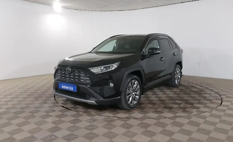 Toyota RAV4 2021 года за 13 900 000 тг. в Шымкент фото 1