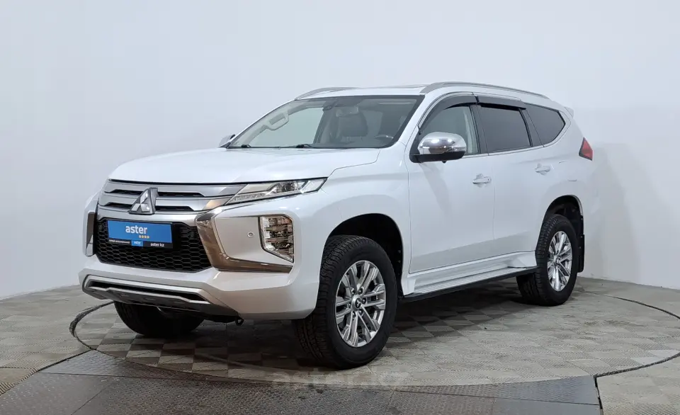 Mitsubishi Pajero Sport 2020 года за 14 390 000 тг. в Астана