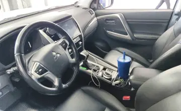 Mitsubishi Pajero Sport 2020 года за 15 990 000 тг. в Астана фото 5