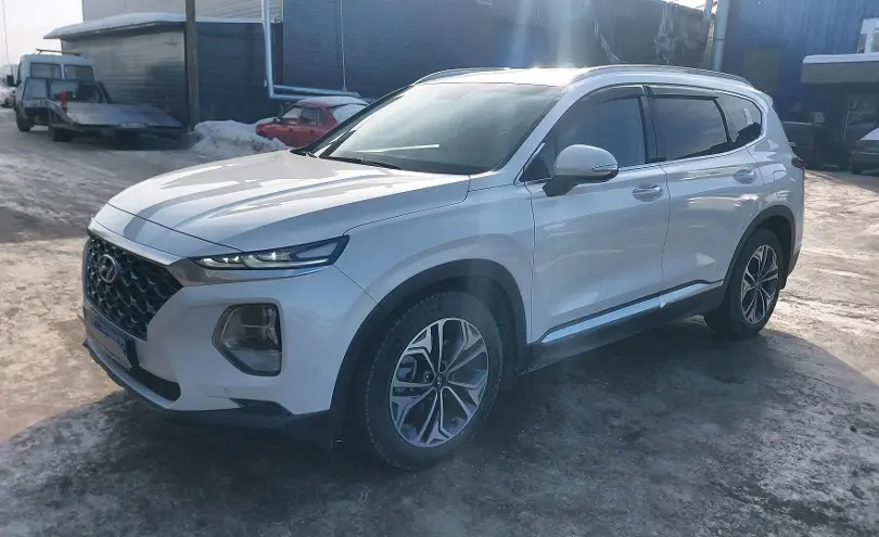 Hyundai Santa Fe 2020 года за 13 590 000 тг. в Астана