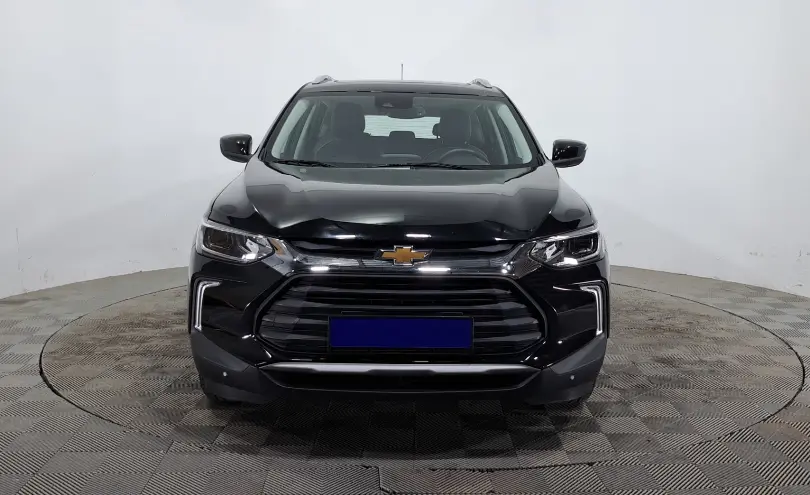 Chevrolet Tracker 2024 года за 8 190 000 тг. в Астана фото 2