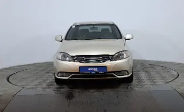 Daewoo Gentra 2014 года за 3 300 000 тг. в Астана фото 2
