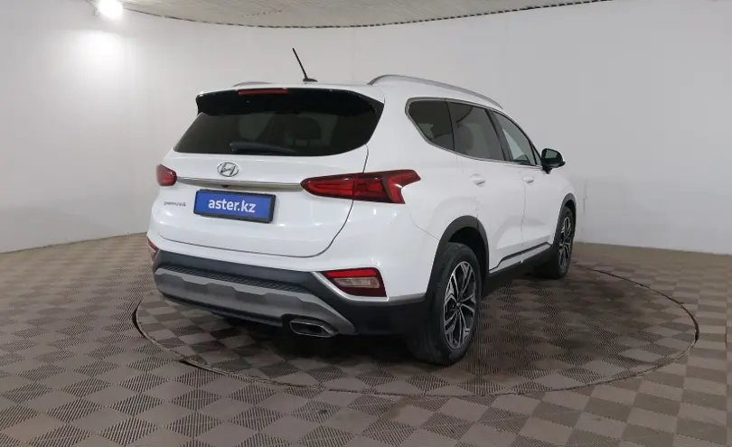 Hyundai Santa Fe 2019 года за 10 309 000 тг. в Шымкент фото 5