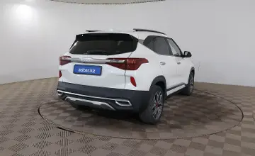 Kia Seltos 2022 года за 9 890 000 тг. в Шымкент