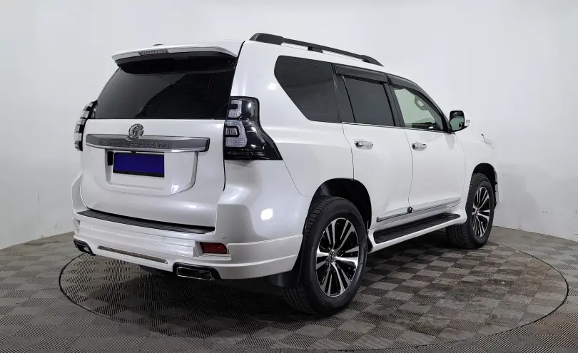 Toyota Land Cruiser Prado 2015 года за 17 030 000 тг. в Астана фото 5