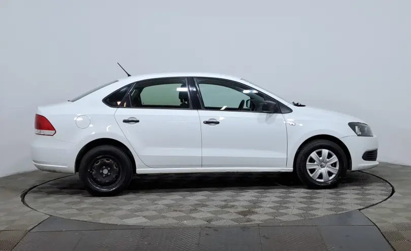 Volkswagen Polo 2014 года за 3 550 000 тг. в Астана фото 4