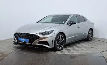 Hyundai Sonata 2020 года за 9 890 000 тг. в Астана фото 1