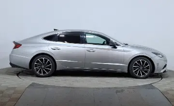 Hyundai Sonata 2020 года за 9 890 000 тг. в Астана фото 4