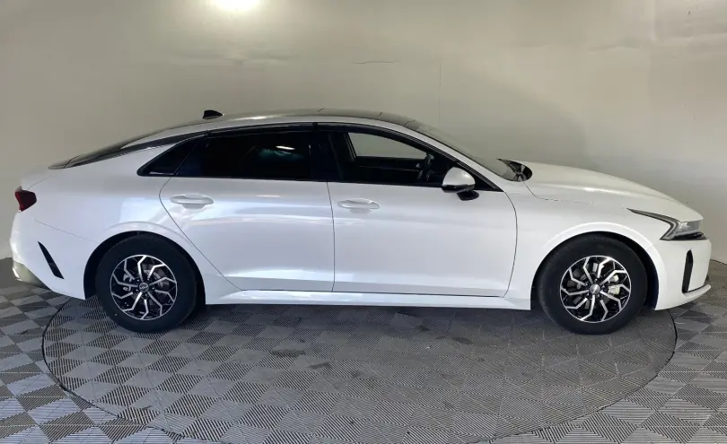 Kia K5 2023 года за 10 390 000 тг. в Павлодар фото 4