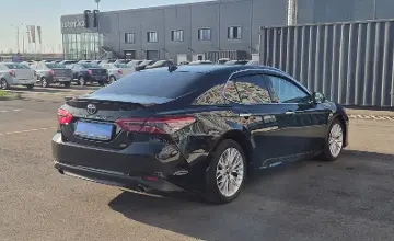 Toyota Camry 2018 года за 14 590 000 тг. в Алматы
