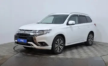 Mitsubishi Outlander 2022 года за 9 990 000 тг. в Астана фото 1