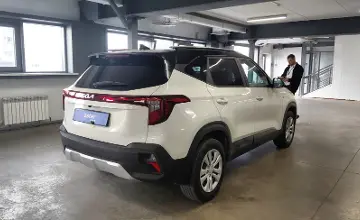 Kia Seltos 2023 года за 9 790 000 тг. в Астана фото 3