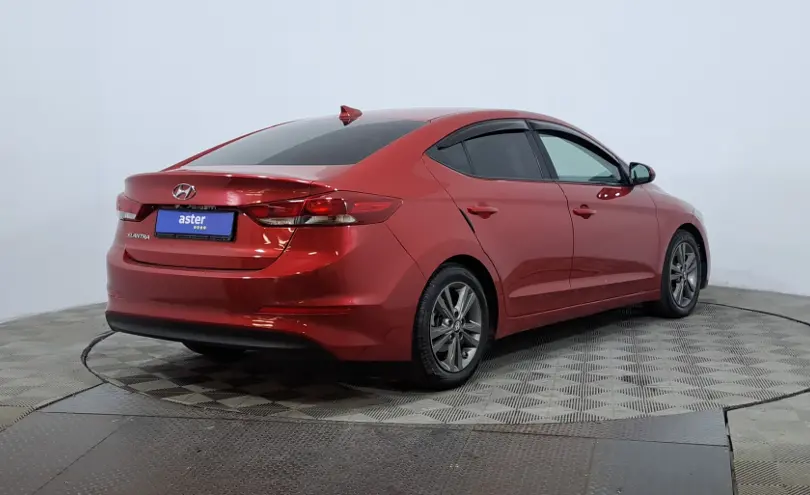 Hyundai Elantra 2018 года за 6 180 000 тг. в Астана фото 5