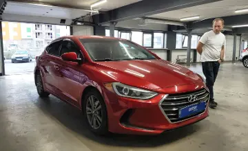 Hyundai Elantra 2018 года за 6 590 000 тг. в Астана фото 2