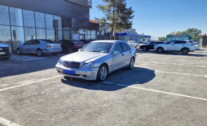 Mercedes-Benz C-Класс 2000 года за 1 790 000 тг. в Талдыкорган