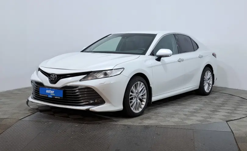 Toyota Camry 2021 года за 13 330 000 тг. в Астана фото 1