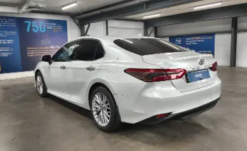 Toyota Camry 2021 года за 13 830 000 тг. в Астана фото 4