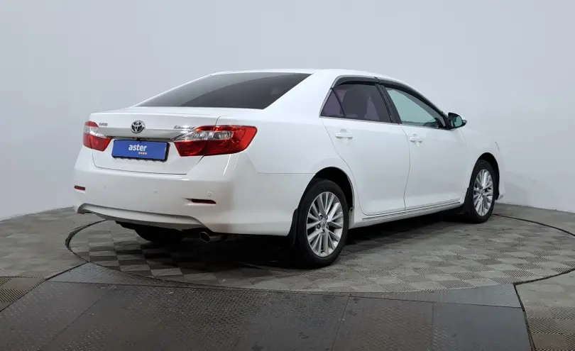 Toyota Camry 2012 года за 7 850 000 тг. в Астана фото 5