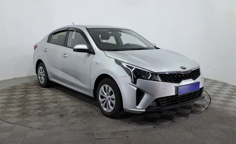 Kia Rio 2021 года за 7 190 000 тг. в Алматы фото 3