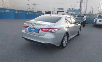Toyota Camry 2019 года за 13 200 000 тг. в Шымкент фото 3