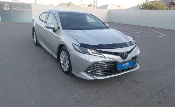 Toyota Camry 2019 года за 13 200 000 тг. в Шымкент фото 2