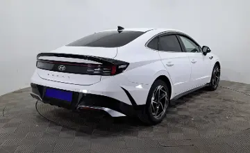 Hyundai Sonata 2024 года за 14 290 000 тг. в Астана