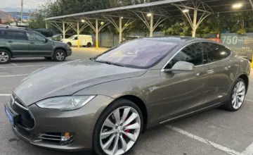Tesla Model S 2015 года за 9 790 000 тг. в Алматы фото 1