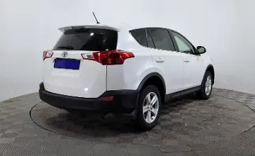 Toyota RAV4 2012 года за 8 490 000 тг. в Астана