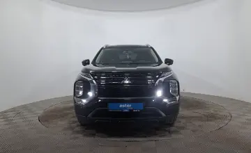 Mitsubishi Outlander 2022 года за 11 580 000 тг. в Астана фото 2