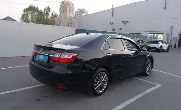 Toyota Camry 2017 года за 11 600 000 тг. в Шымкент фото 3