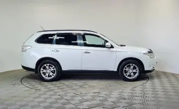 Mitsubishi Outlander 2012 года за 6 300 000 тг. в Алматы фото 4