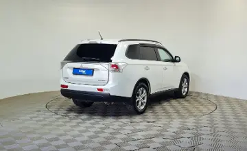 Mitsubishi Outlander 2012 года за 6 300 000 тг. в Алматы