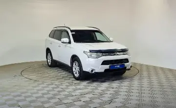 Mitsubishi Outlander 2012 года за 6 300 000 тг. в Алматы фото 3